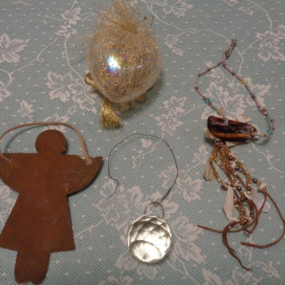 GOLDEN CHRISTMAS ORNAMENT METAL ANGEL DISCO CRYSTAL BALL BEADED ORN LOT - Picture 3 of 10